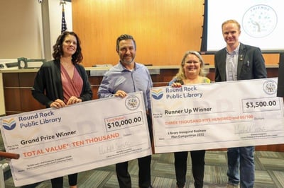 Prize Winners with Mayor and Asst City Manager